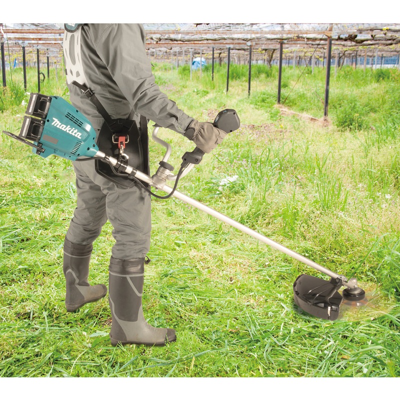 makita-ur012gz04-twin-40vmax-xgt-brushless-brush-cutter-body-only_1 Makita UR012GZ04 Twin 40Vmax XGT Brushless Brush Cutter Body Only