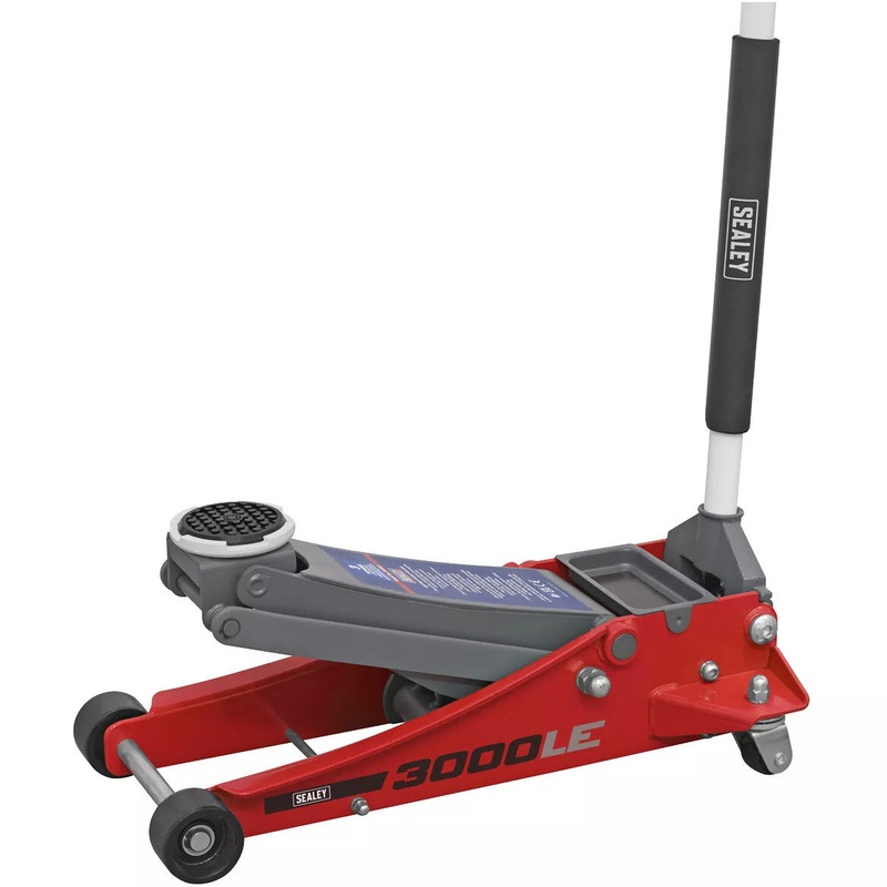 sealey-3000le-trolley-jack-3-tonne-low-entry-rocket-lift-red-mechanics_1 Sealey 3000LE Trolley Jack 3 tonne Low Entry Rocket Lift Red Mechanics