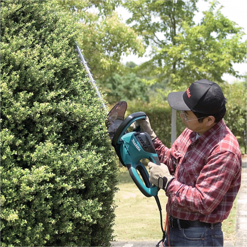 makita-uh5580-2-550-mm-electric-hedge-trimmer-240v_1 Makita UH5580/2 550 mm Electric Hedge Trimmer 240V